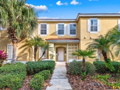 Lake Townhome/Townhouse For Sale in Kissimmee, Florida