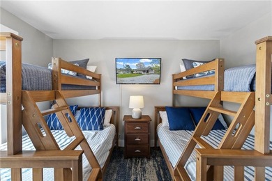 This is it! Welcome to your effortless, fully furnished Lake - photo 15
