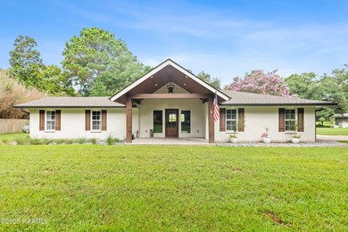 Vermilion River - Lafayette Parrish Home For Sale in Carencro Louisiana