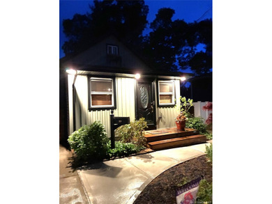 This well-cared for beauty on a quiet block may be just what you - photo 22