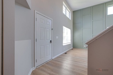 Welcome home to this beautifully updated 3-bedroom, 2.5-bath - photo 4