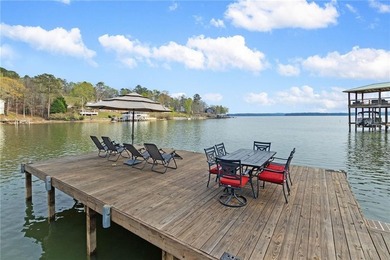 This is it! Welcome to your effortless, fully furnished Lake - photo 26