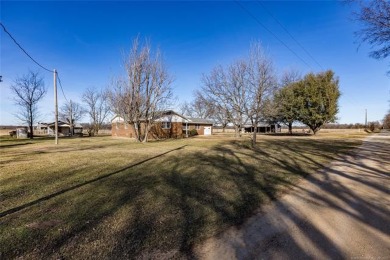 (private lake, pond, creek) Home For Sale in Marietta Oklahoma