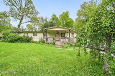 Lake Home For Sale in Crossville, Tennessee