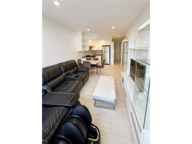 Welcome to this charming 2-bedroom condo in the heart of Sunset - photo 3