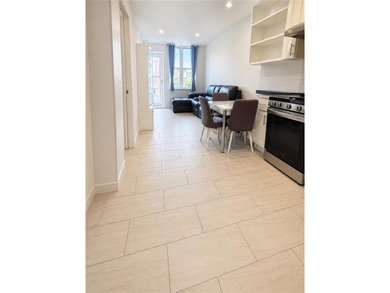 Welcome to this charming 2-bedroom condo in the heart of Sunset - photo 4
