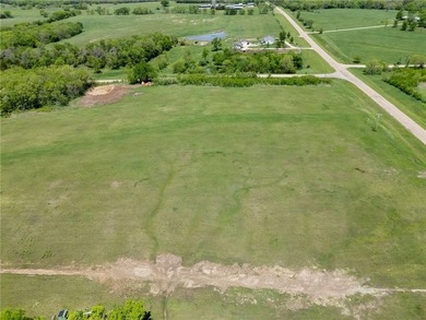 UPGRADES INCLUDE A WATER AND ELECTRIC LINE ADDED, AS WELL AS A - photo 4