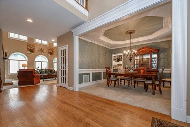 AWARD WINNING BROOKWOOD SCHOOLS! This beautiful brick home - photo 6