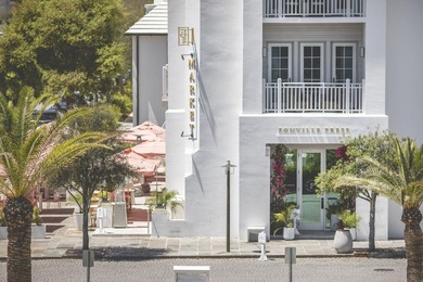Positioned on the prominent southeast corner of the Alys Beach - photo 6