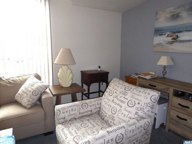 This is the perfect home for those wanting low maintenance - photo 6