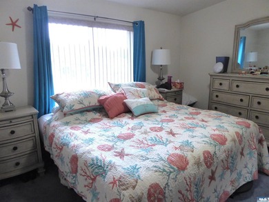 This is the perfect home for those wanting low maintenance - photo 8