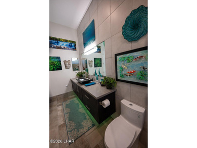 This stunning recently built single-family home in Lake Havasu - photo 20