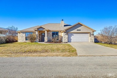 You will love coming home to this beautiful, well-kept 4-bedroom - photo 2