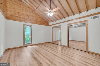 Very cute and cozy Cabin across the street from Lake Hartwell - photo 39