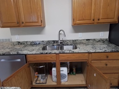 BACK ON THE MARKET DUE TO BUYER'S INADEQUATE FUNDING. Reduced - photo 6