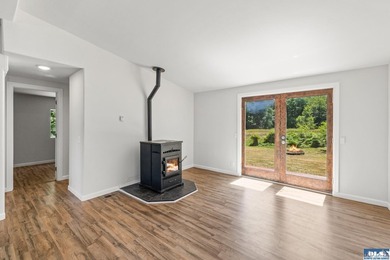 Looking for a gorgeous mountain backdrop on a private 1.1+ acre - photo 8