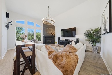LUXURY UPGRADES! Welcome to this stunning one-story home where - photo 4