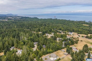 Amongst the trees on an acre this lovely 4 bed 2.5 bath home is - photo 10