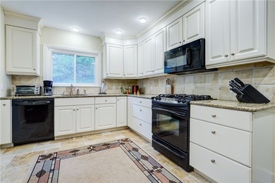 Updated Cape Cod in the highly sought-after Cobb's Hill - photo 13