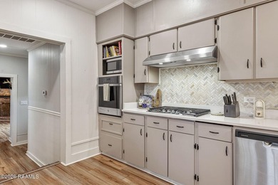 Welcome to this exceptional multi-use property located on a - photo 15