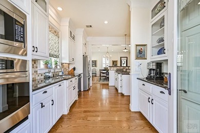 Don't miss this beautiful 3+ Bedroom, 3 Bath home in prestigious - photo 20