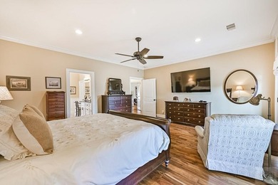 Don't miss this beautiful 3+ Bedroom, 3 Bath home in prestigious - photo 29
