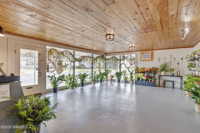 Welcome to this exceptional multi-use property located on a - photo 34