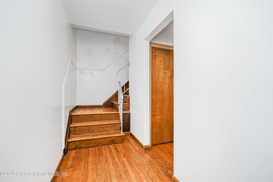 Rare opportunity to own this classic brick Hi-Ranch -- a - photo 4
