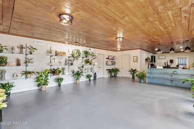 Welcome to this exceptional multi-use property located on a - photo 35