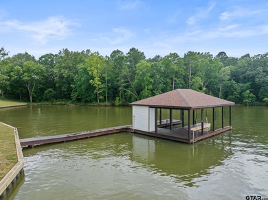 Discover the ultimate lakeside retreat at this stunning property - photo 37