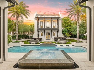 Pristine architectural design resembling the courtyard homes of - photo 1