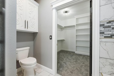 Amazing is all you think when you step into this exquisite - photo 7