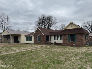 Lake Home For Sale in Hornbeak, Tennessee