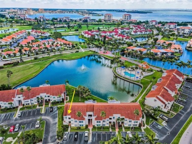 (private lake, pond, creek) Condo For Sale in St. Petersburg Florida