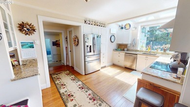 Turn-of-the-Century Charm with Ocean Views & Income - photo 10