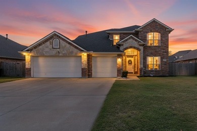 Lake Pat Cleburne Home For Sale in Cleburne Texas