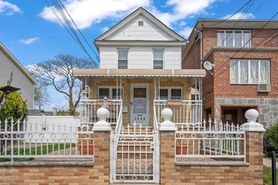 Rare Brooklyn Opportunity A beautiful one-family, fully detached - photo 2