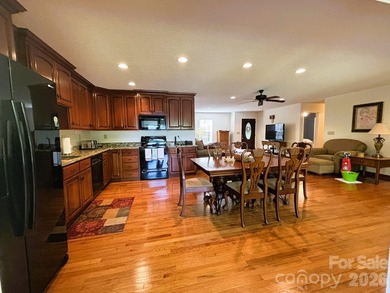 LAKE TILLERY - WOODRUN - SCENIC SUNSET VIEWS ON A LEVEL LOT! - photo 7