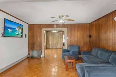 Rare Brooklyn Opportunity A beautiful one-family, fully detached - photo 8