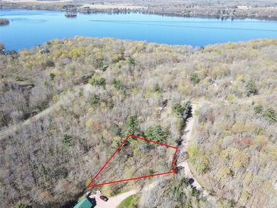 Welcome to this beautiful .71 acre wooded lot offering the - photo 3