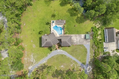 For those seeking privacy, luxury, and the beauty of nature - photo 4