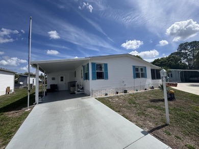 Check out this fully updated 2 BED 2 BATH double wide home on a - photo 2