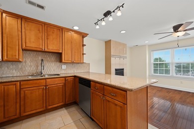 Welcome home to this fabulous 3-bedroom, 2.5-bath townhome - photo 12