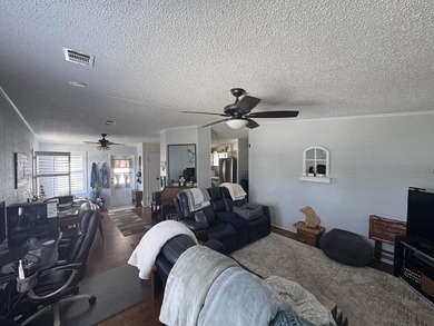 Check out this fully updated 2 BED 2 BATH double wide home on a - photo 7