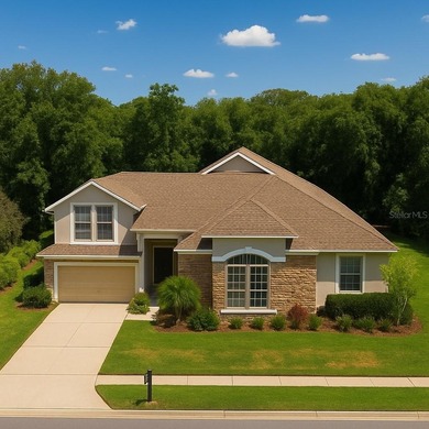 Johns Lake Home For Sale in Oakland Florida