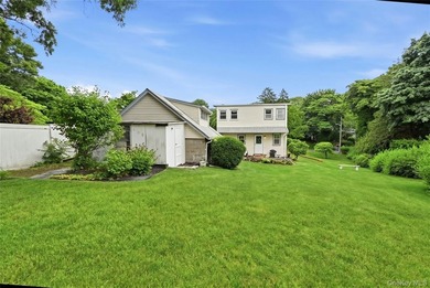 This charming country home on a quiet street in Port Jefferson - photo 24