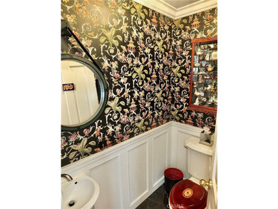 One of only 33 custom built homes behind the exclusive gates of - photo 25