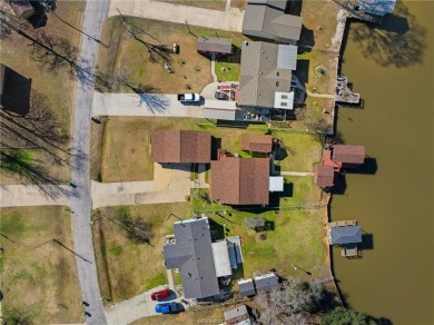 Lake Home For Sale in Huntsville, Texas