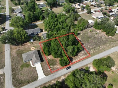 Rare 0.44-acre double lot in a prime Dunnellon location near - photo 3