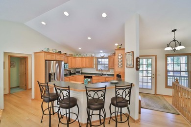 Don't miss this 4+ bedroom, three-bath executive home located in - photo 2